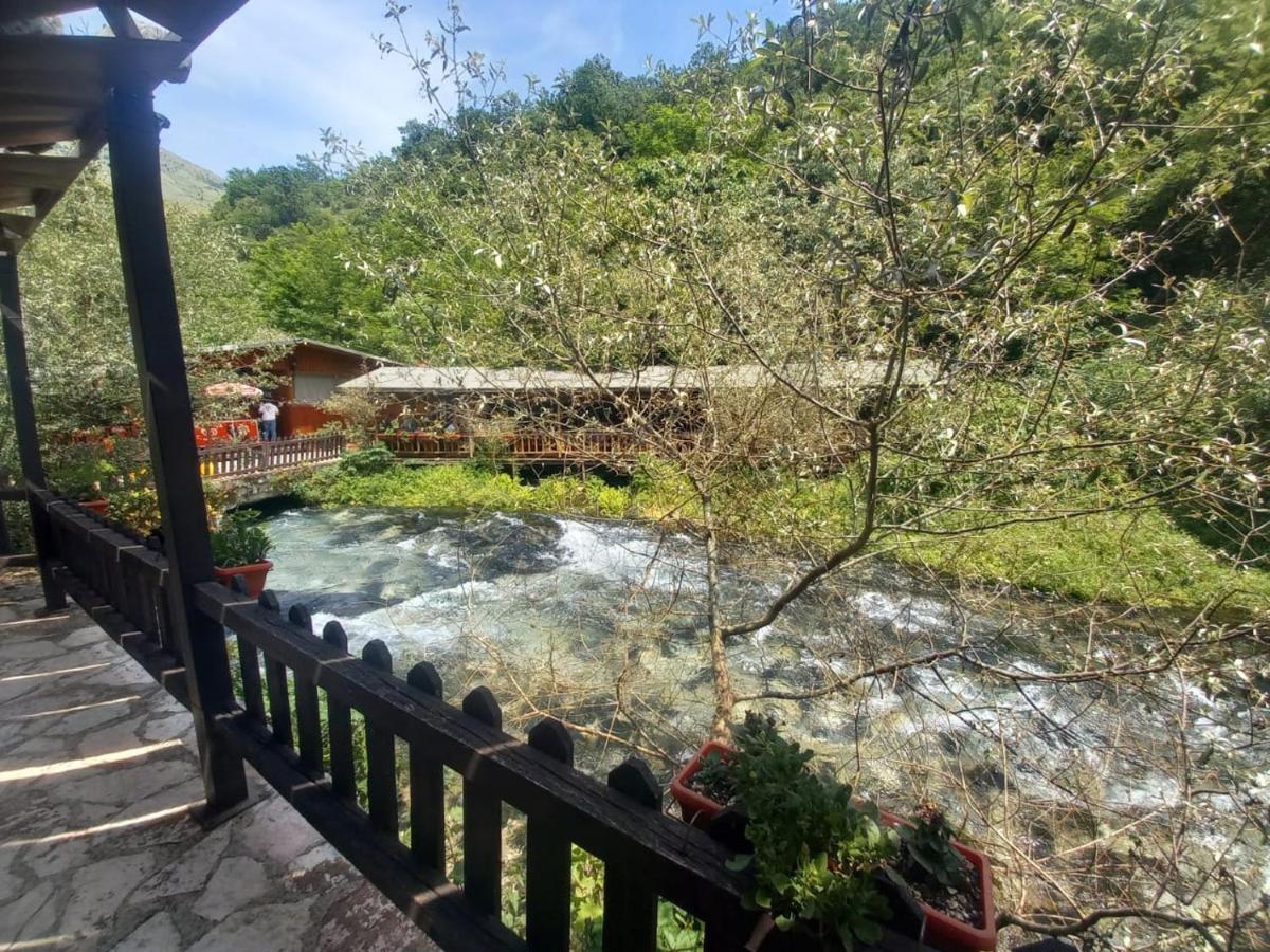 Villa Syri Kalter Sarandë Exteriér fotografie